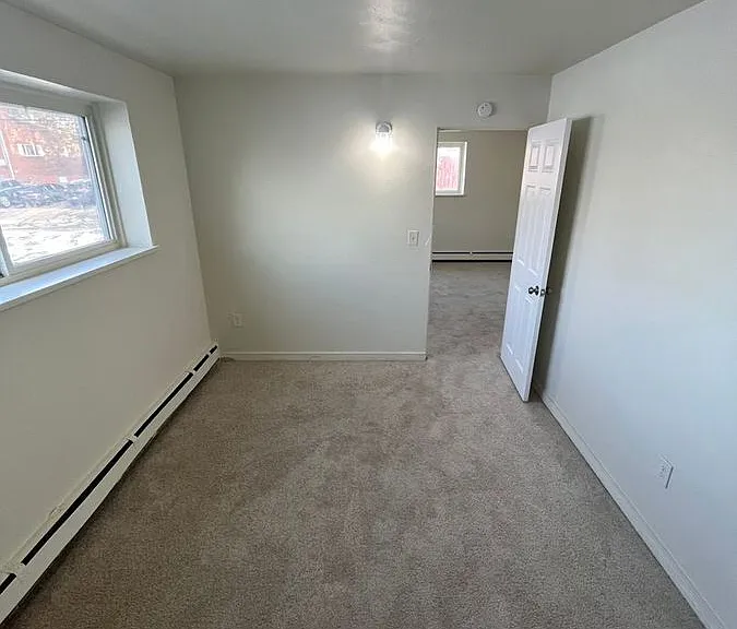 1640 N Beeler St #9 — Photo 5