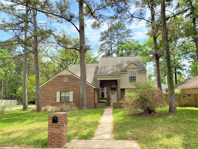 12303 Longfellow Dr — Photo 1