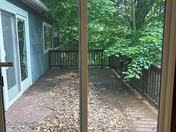 2nd image of 8 Terrace Drive