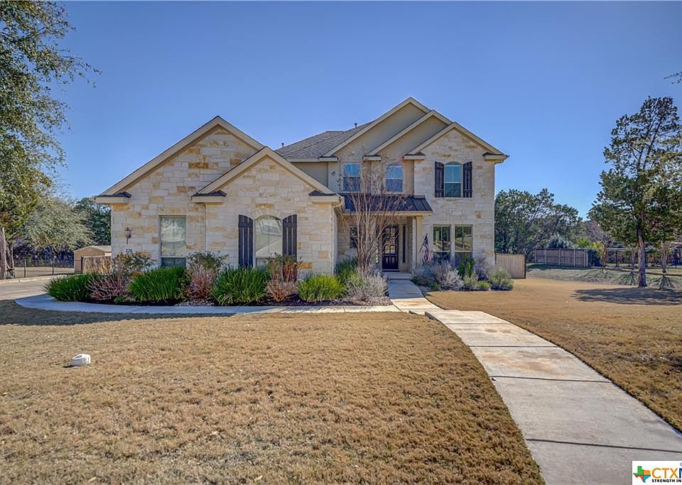 1st image of 220 Arendes Dr