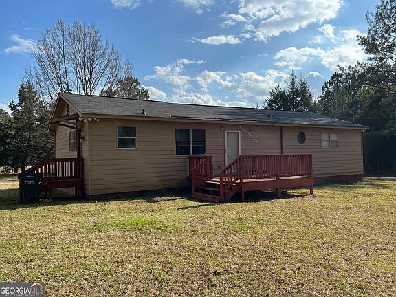 2nd image of 4477 Fortune Hole Rd