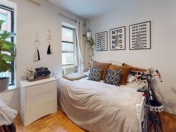 5th image of 349 E 82nd St APT 2FW