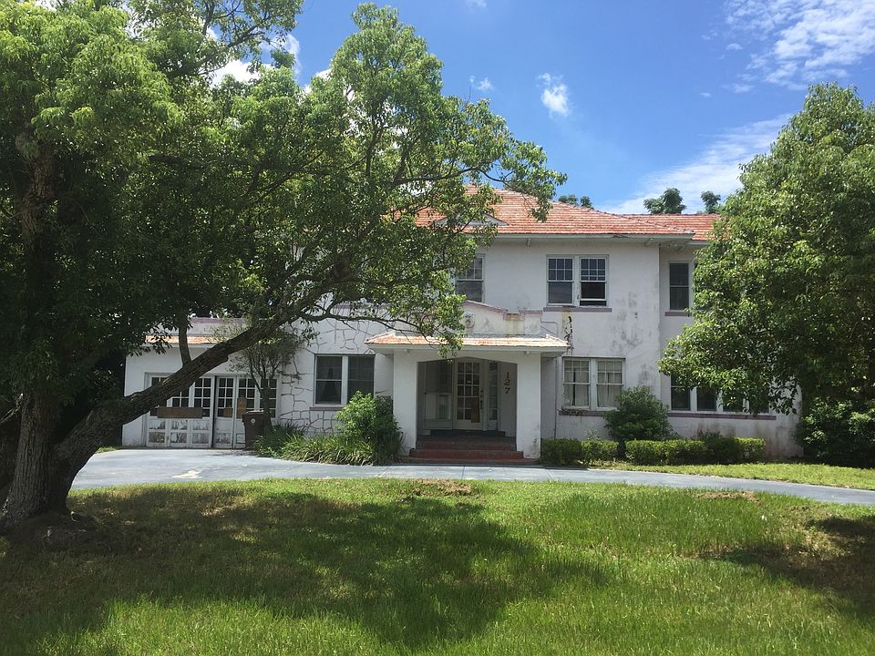 1st image of 127 Peninsular Ave