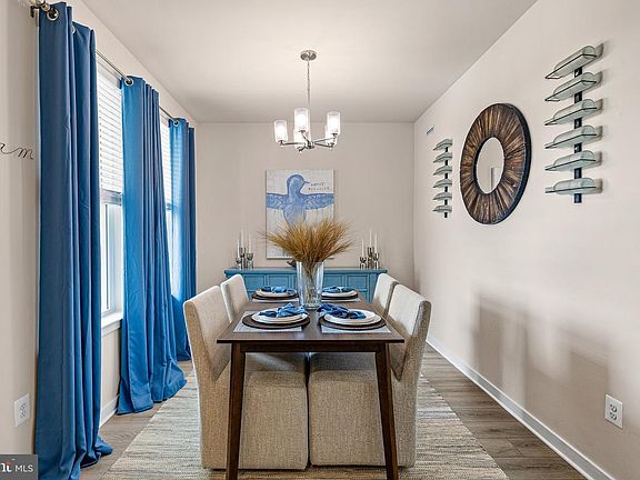 5th image of 2638 Fairlight Dr