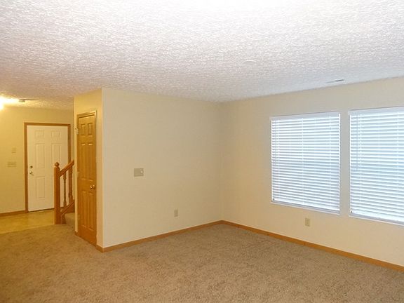 2nd image of 3134 Cumberland Woods Dr