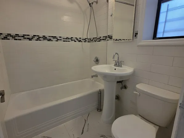 98-50 67th Avenue image 10 of 15