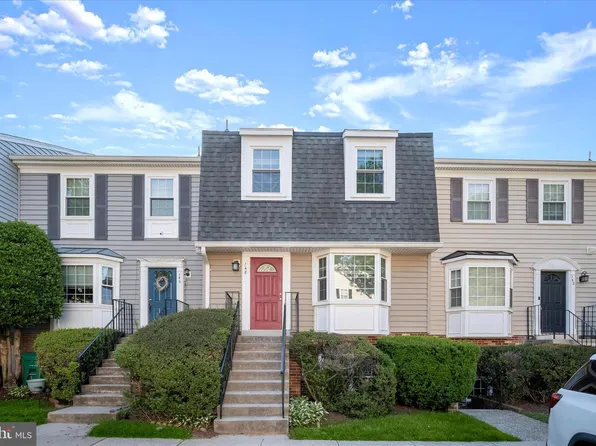 148 Barnsfield Ct #204, Gaithersburg, MD 20878