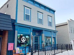 214 S Main St APT C, Algonquin, IL 60102