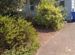 8028 SE Rhone St, Portland, OR 97206