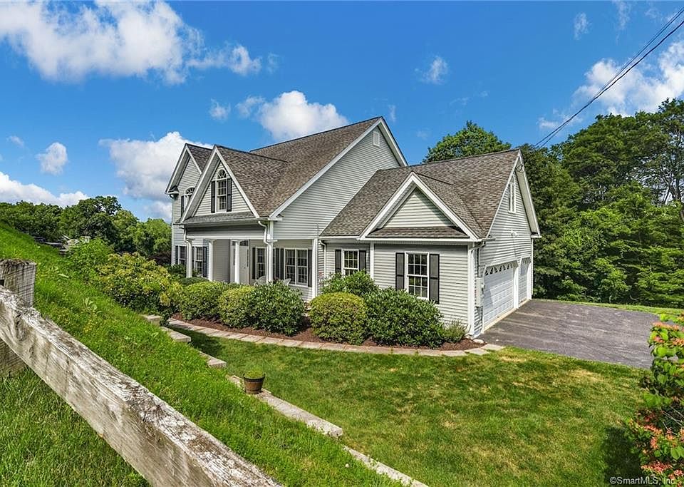 14 Hanover Rd, Newtown, CT 06470 Zillow