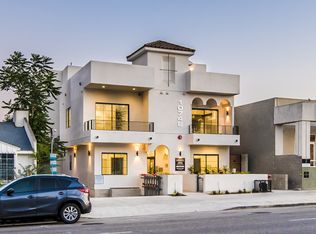 Come home to these Modern Townhouse in Toluca Lake!, North Hollywood, CA 91602