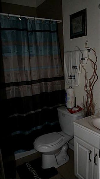 2nd image of 1724 Louisa St