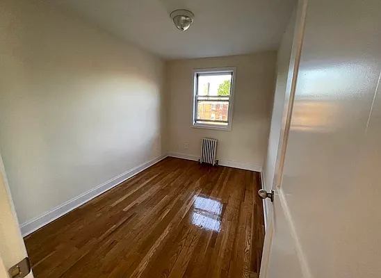 Rented by Queens Apartments Realty LLC | media 12