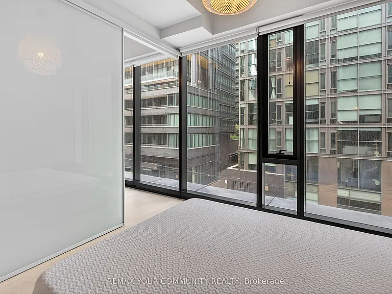 11 Charlotte St #204 — Photo 23