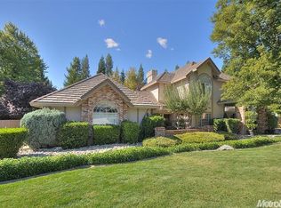 1180 Bluffs Pl, Auburn, CA 95603