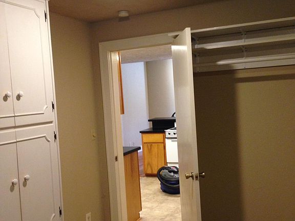 5th image of 731 Jenkins Ave APT C