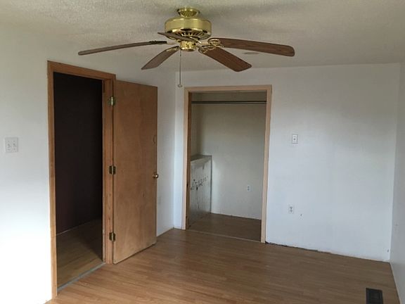 4th image of 111 Drummond Ave