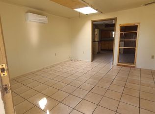 Cozy 2 bedroom 1 bathroom, Tucson, AZ 85705