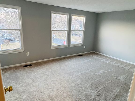 3rd image of 11421 Flowerton Pl #1