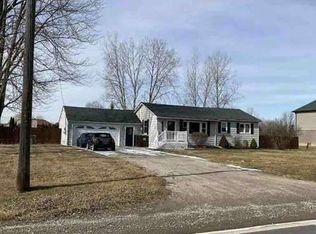 52325 Sass Rd, Chesterfield, MI 48047