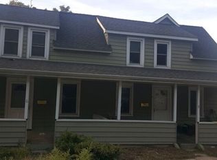 8 Preston St, Port Washington, NY 11050