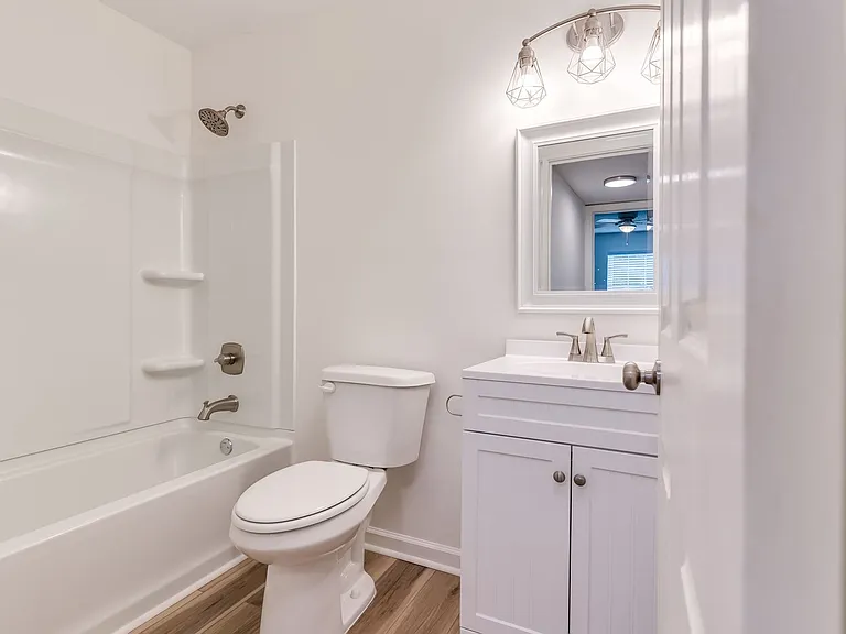 2915 Hope Ave #1 — Photo 14