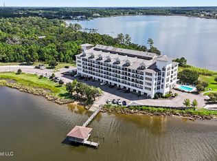 630 Bay Cove Dr Unit 311, Biloxi, MS 39532