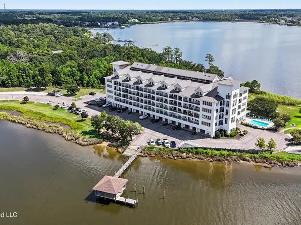 630 Bay Cove Dr Unit 311, Biloxi, MS 39532