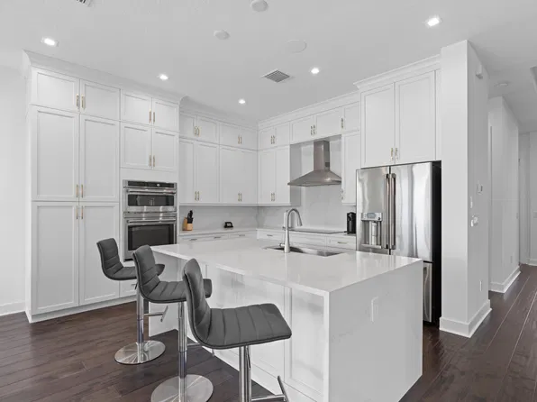 3038 Safflower Circle, West Palm Beach, FL 33401