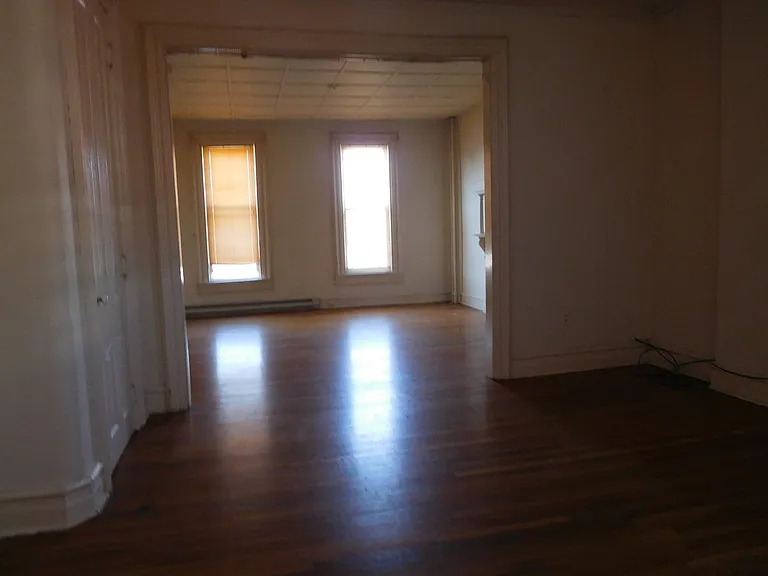 39-43 E Main St — Photo 7