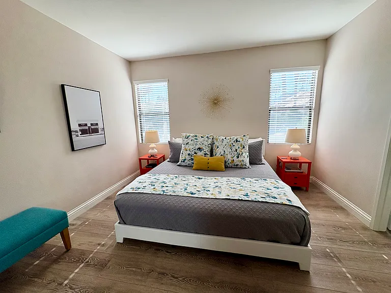 New King Bed