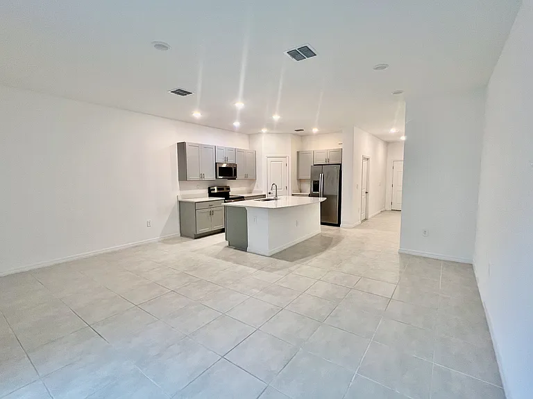 1287 Axel Graeson Ave — Photo 8
