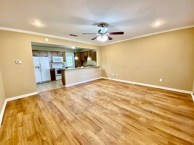 801 Irwin Dr #A — Photo 8