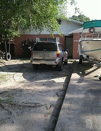 3rd image of 4912 Whiteway Dr