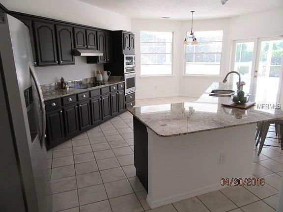 2nd image of 520 S Longview Pl