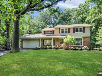 44 Sunrise Drive, Montvale, NJ, 07645
