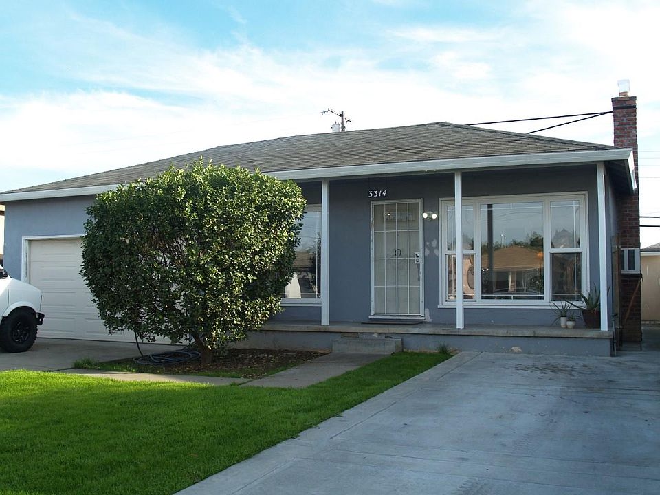 1st image of 3314 Golf Dr