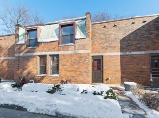 1244 W Westgate Ter, Chicago, IL 60607