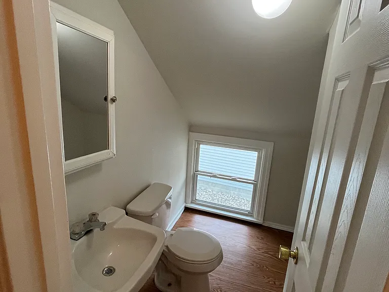 453 Mound St #2 — Photo 12