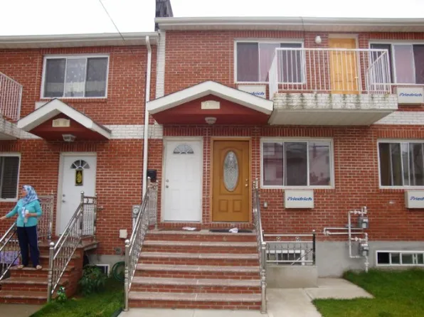 15812 85th Ave, Jamaica, NY 11432