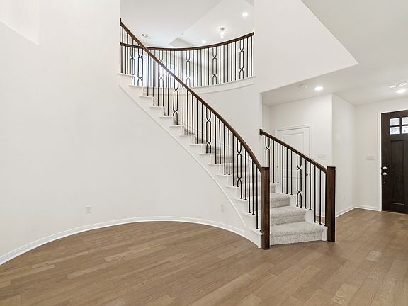 4th image of 1424 Bettolo Dr