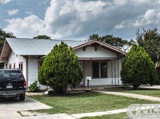 1242 W San Antonio St, New Braunfels, TX 78130