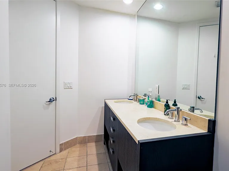 18201 Collins Ave #3709A — Photo 26