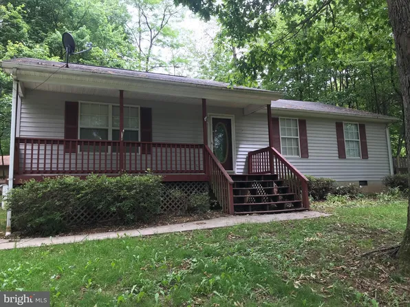 416 Bunny Ln, Harpers Ferry, WV 25425