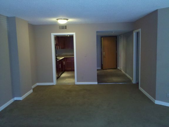 4th image of 1099 22nd St NW APT 106