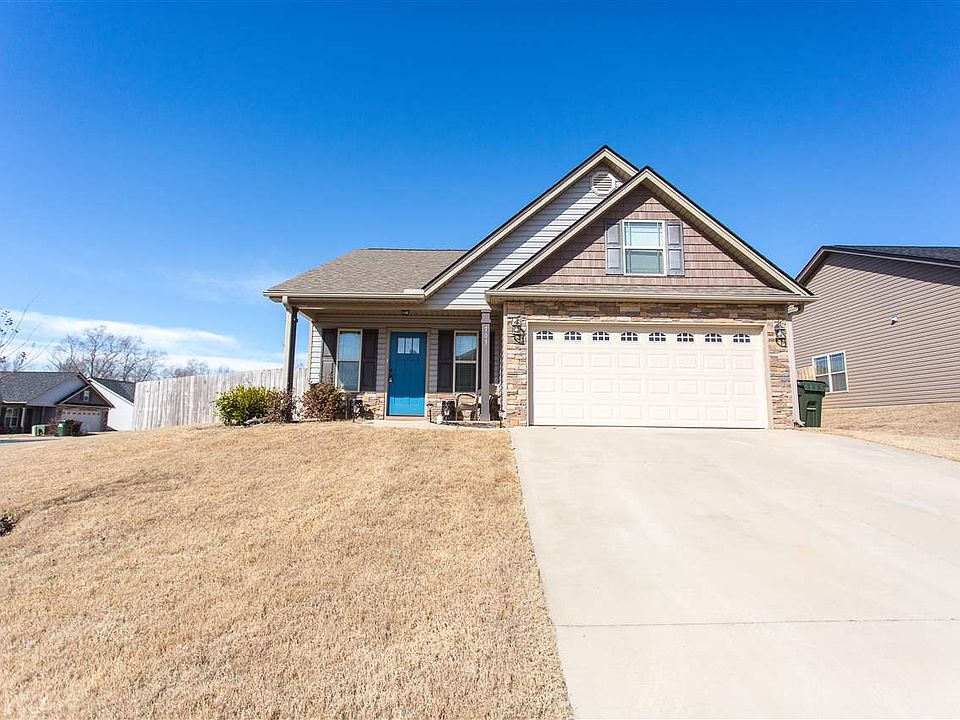 1st image of 703 Oglesby Creek Ln