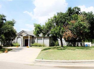 714 Eaton Ln, Laredo, TX 78041
