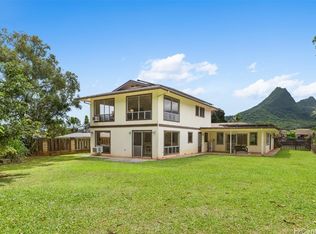 1043 Lunaai St, Kailua, HI 96734