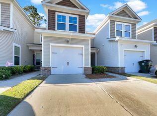 209 S Lamplighter Ln, Summerville, SC 29486