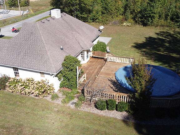 5th image of 94 Cypress Dr